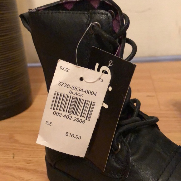 Black kids boots - Picture 2 of 2